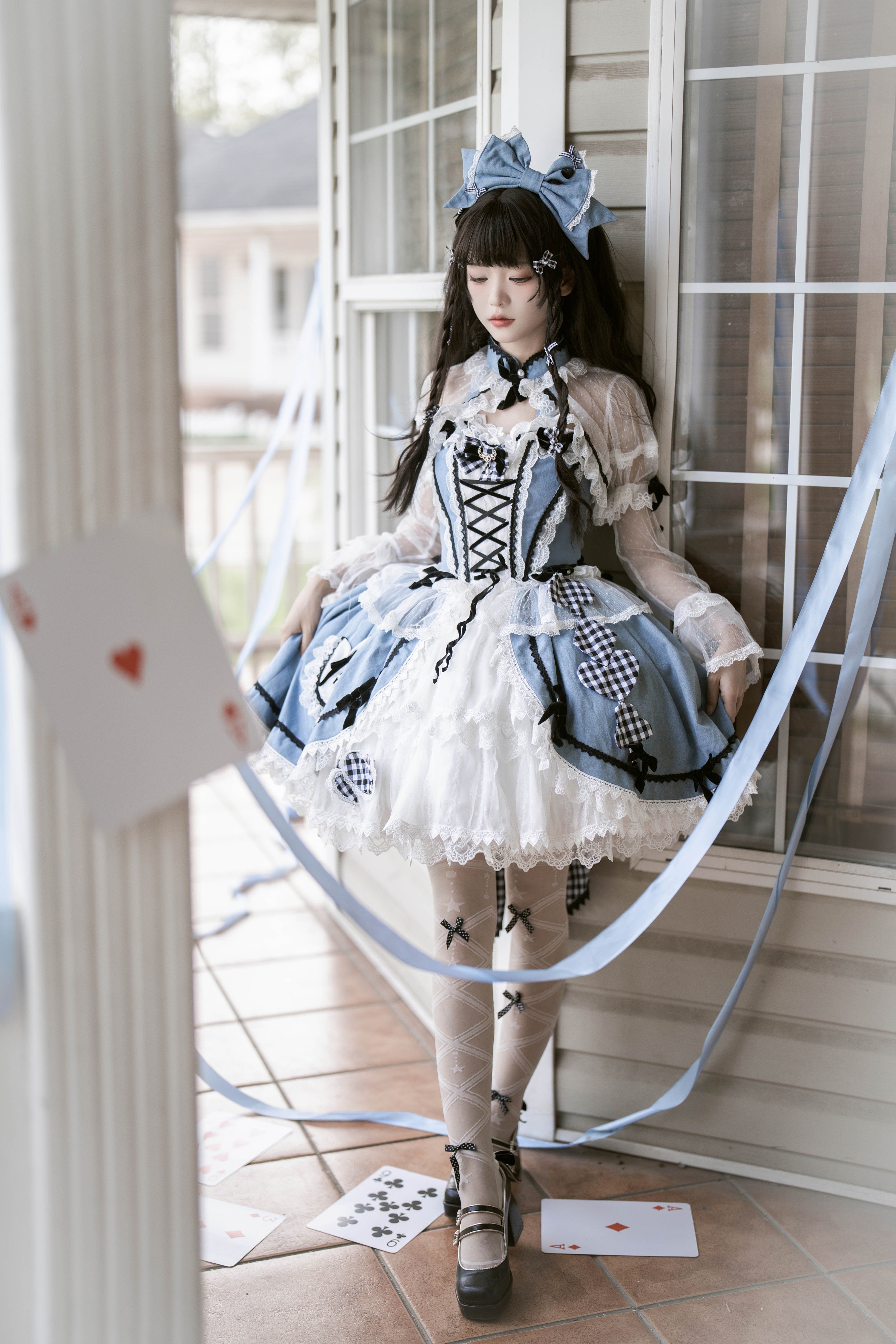 [Sales period ended] Alice in China Heart and Check Set