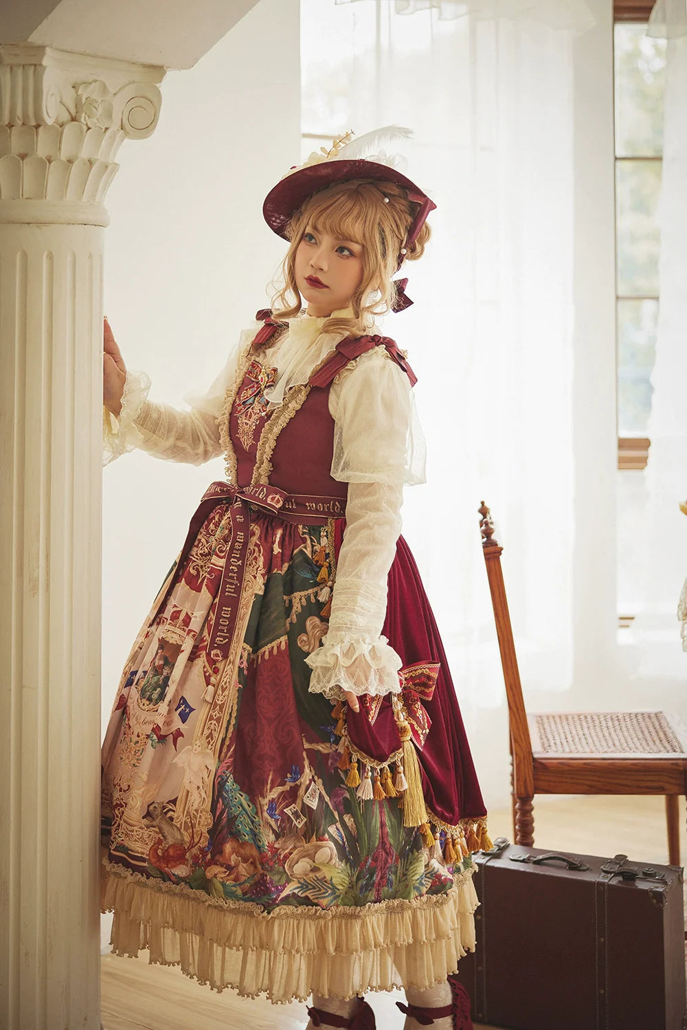 [Pre-order] Wanhua Mirror Western Aristocrat Style Jumper Skirt