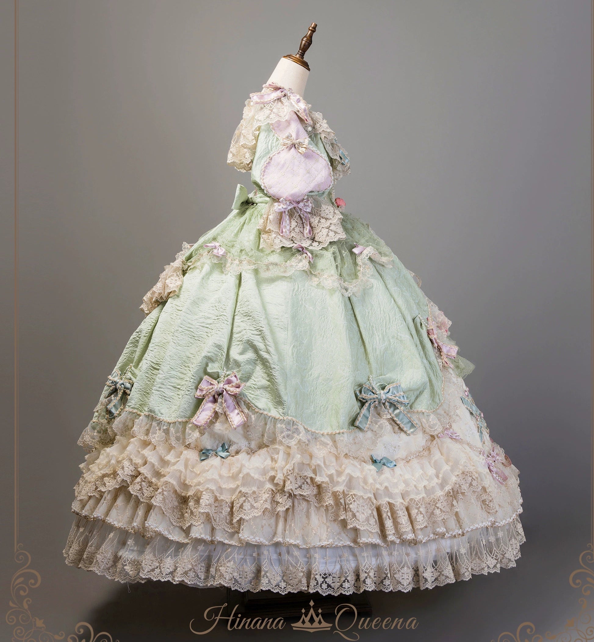【受注予約6/26まで】Mirror Snow White プリンセスロングドレス・パステルグリーン
