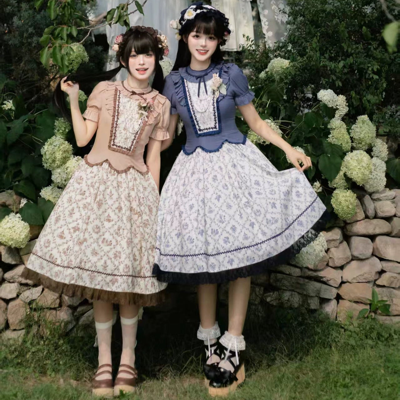 【受注予約7/16まで】花影の午後 くすみカラーの小花プリント切替ワンピース