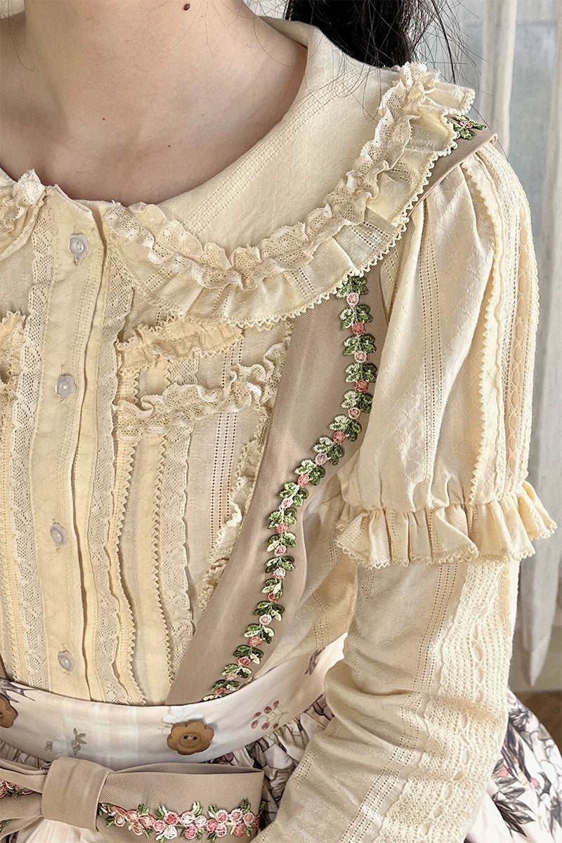 [Pre-orders until 2/26] Strawberry Manor Frill Blouse