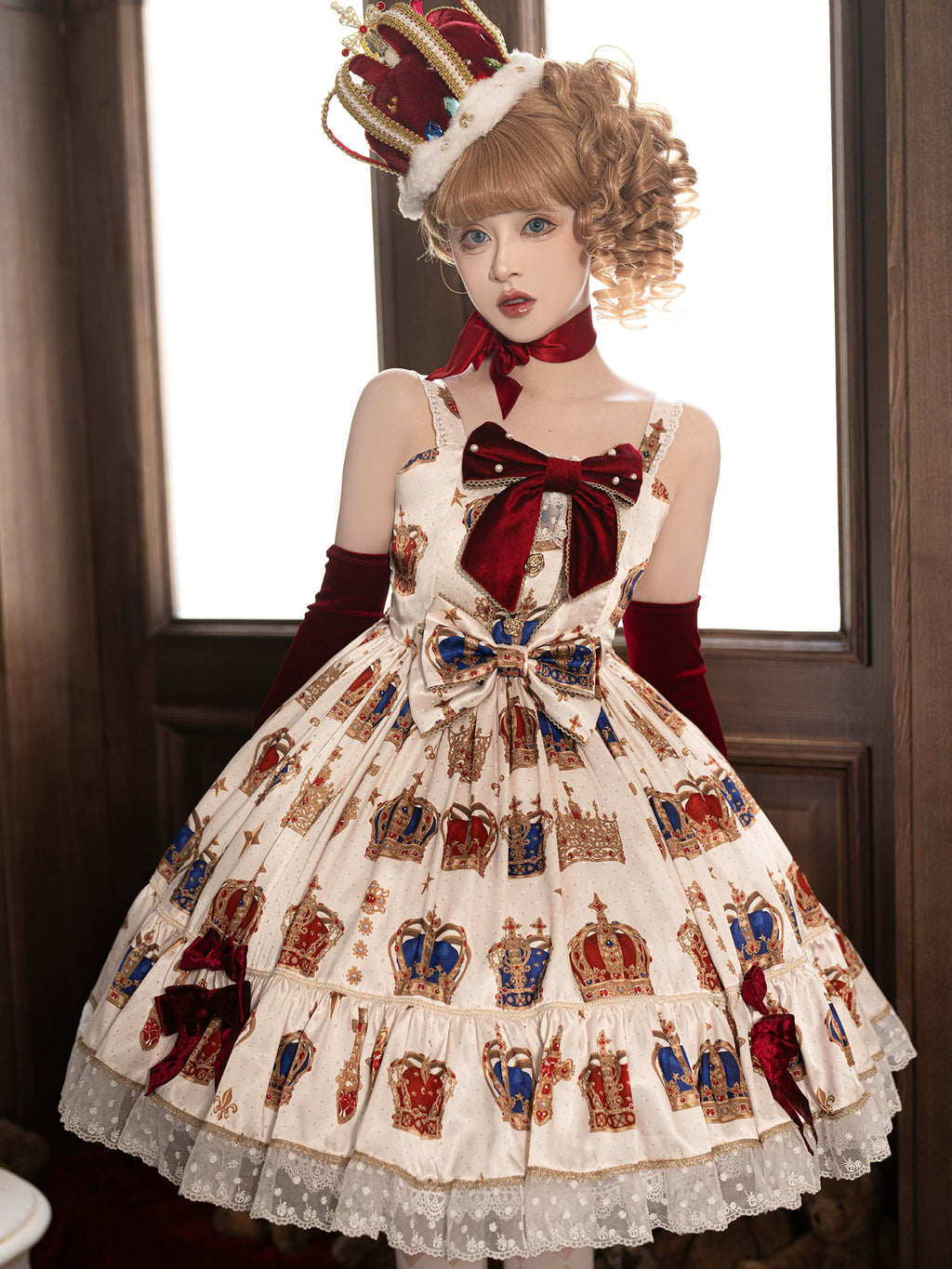 [Pre-orders available until 3/9] Star Crown Velvet Ribbon Print Jumper Skirt
