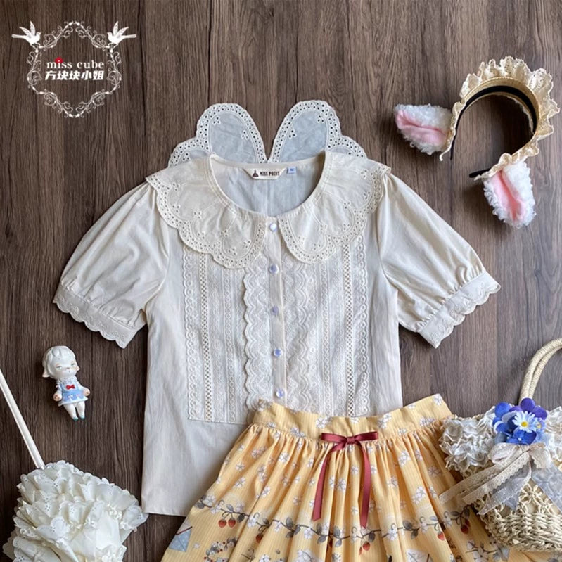[Pre-orders available until 2/19] Sweetie Sheep Cutwork Lace Short Sleeve Blouse