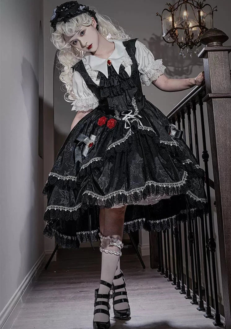 [Pre-orders available until 10/8] Rose of the Night Gothic Lolita Jumper Skirt