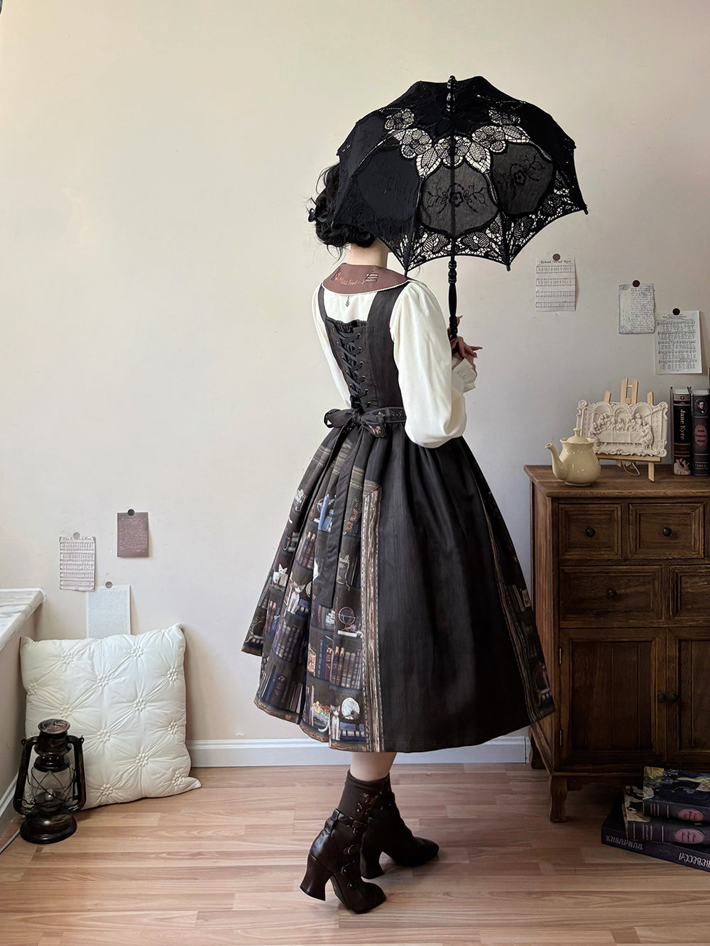 【予約販売】German Bookcase ジャンパースカート