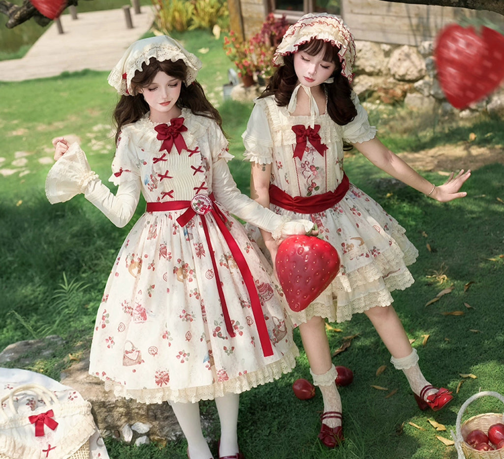 【受注予約8/14まで】 Strawberry Whisper プリントジャンパースカート