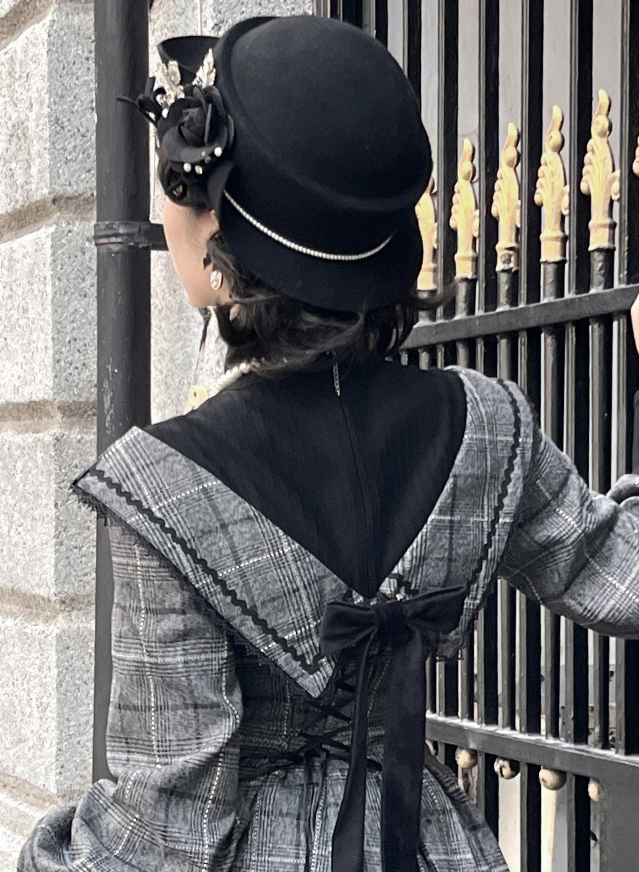 Partial pre-order sale [Only available for simultaneous purchase] Fontainebleau hats, brooches, shawls, belts
