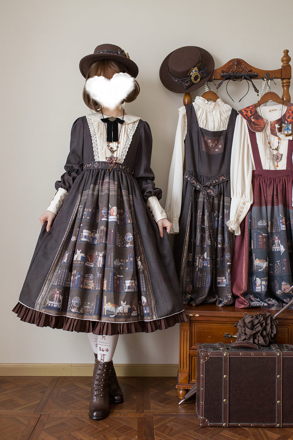 【受注予約11/6まで】German Bookcase ワンピース（ケープなし）