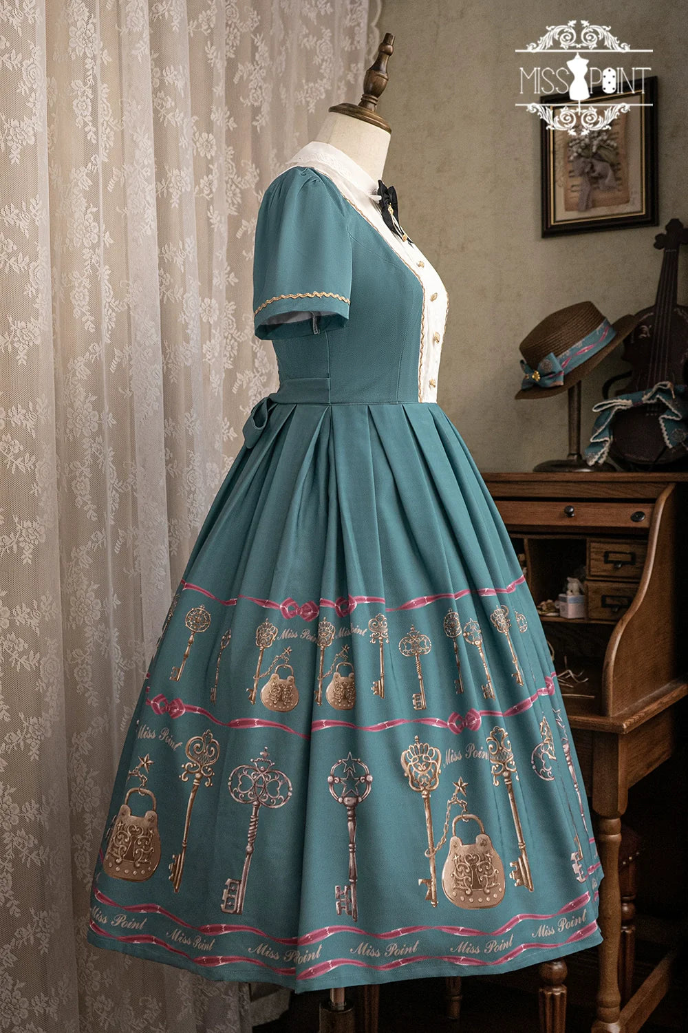 [Pre-order] Secret Key Antique Short Sleeve Dress