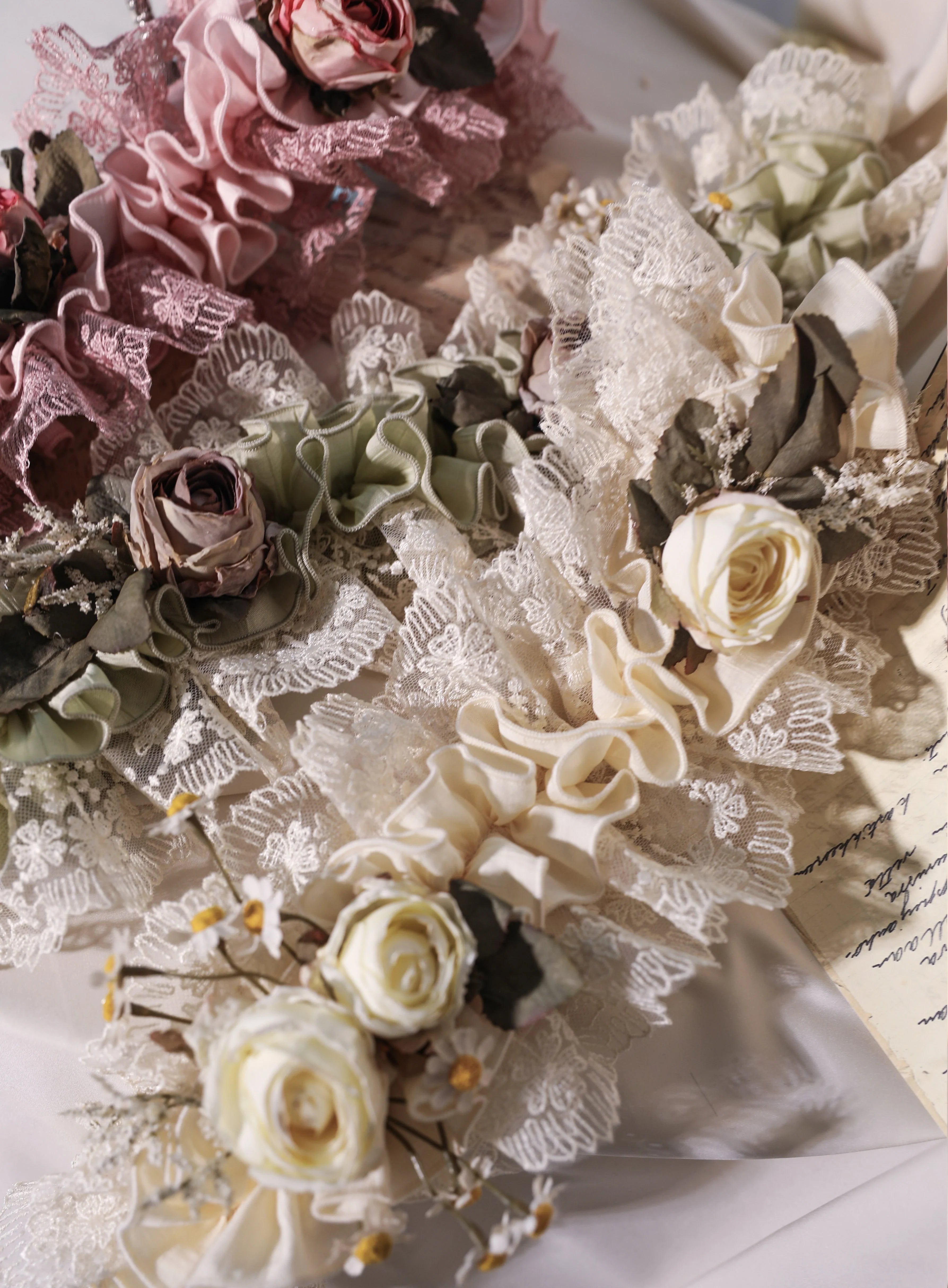 [Only available when purchased together] Fourteen-line poems Head dresses, hats, cloth belts, corsages and other accessories