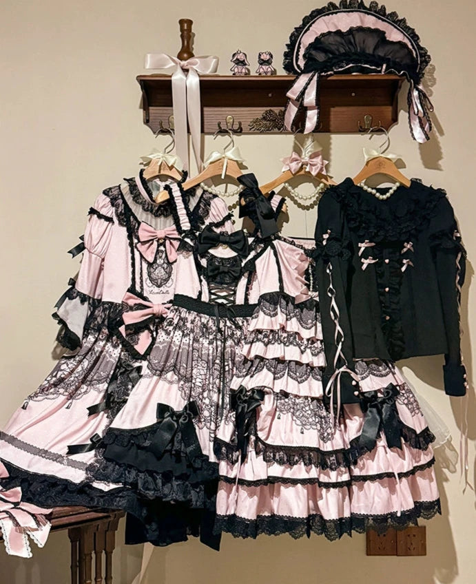 [Pre-orders available until 12/18] Lace Figure Luxury One-Piece