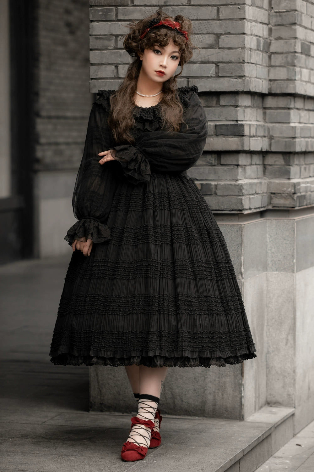 [Pre-orders available until 2/19] Cat Rose Tea Party Ruffled Long Sleeve Blouse