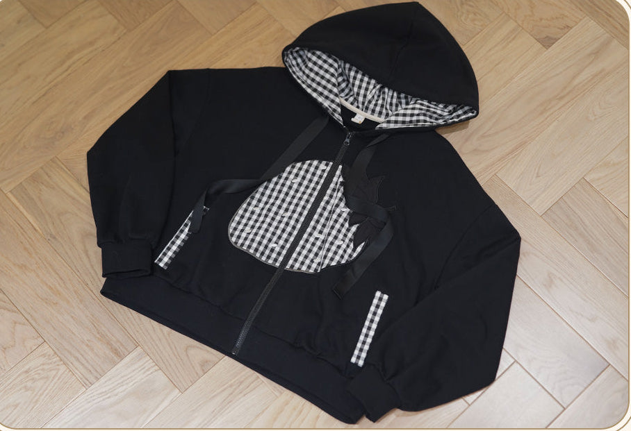 【受注予約12/18まで】Strawberry and Bear Theater ジップアップフーディー