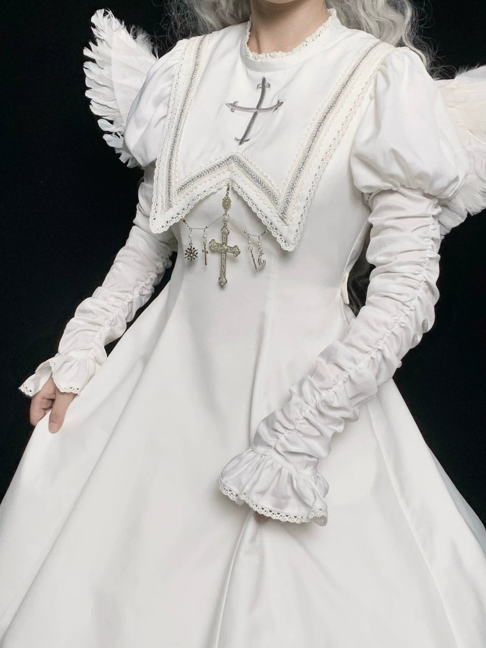 [Resale/Pre-orders until 10/16] Pray on a Moonlight Night Dress, White, Long Length