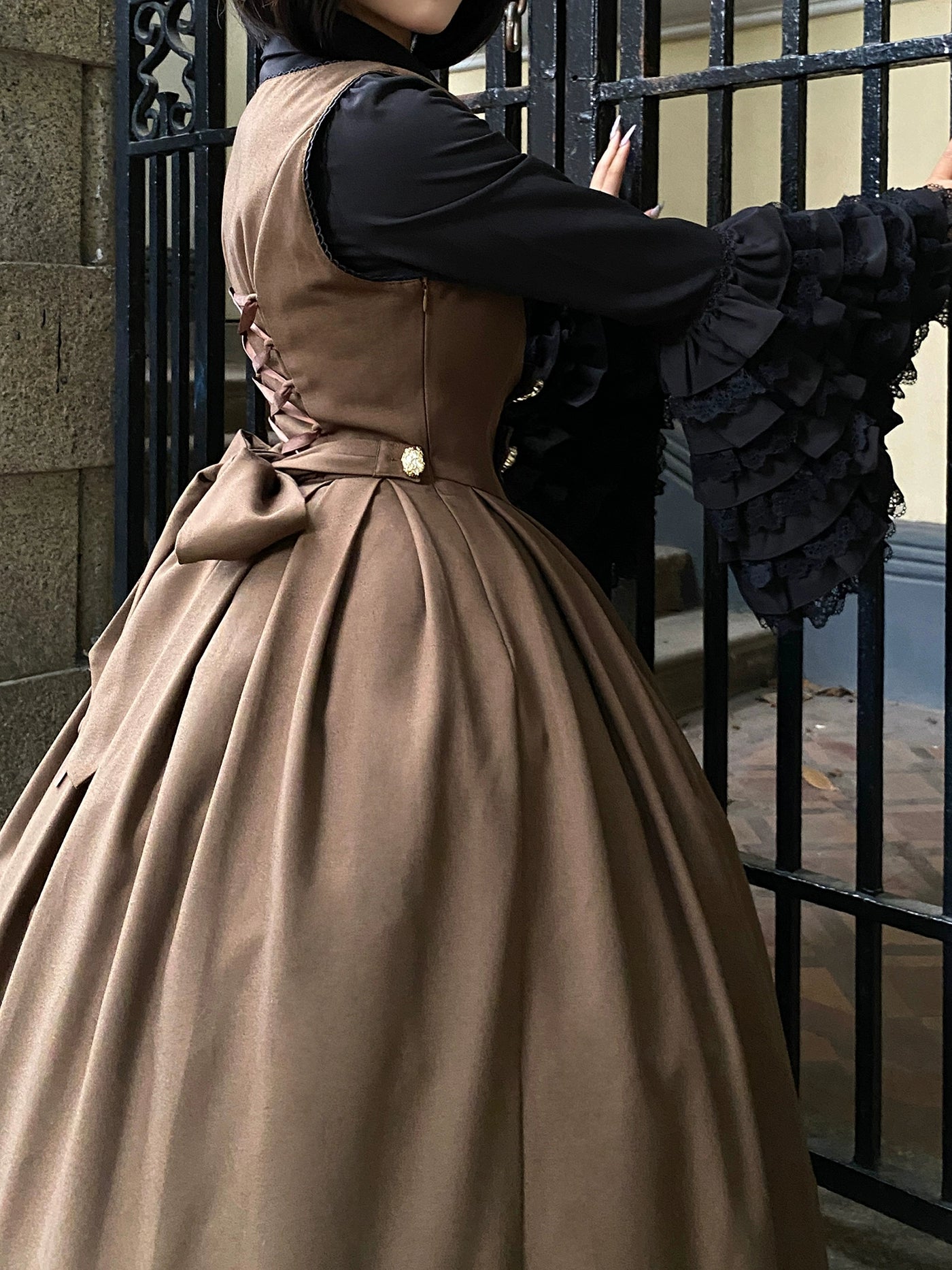 [Resale/Pre-orders available until 10/28] Bright Moon Corset Jumper Skirt, Plain Type [Brown]