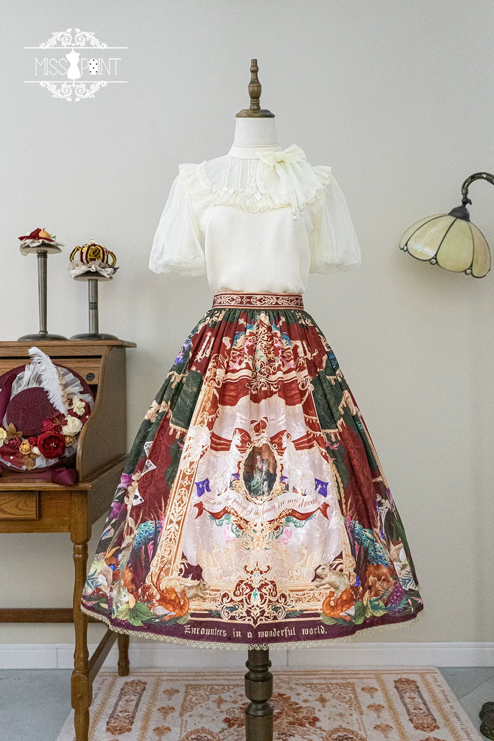 [Pre-order] Wanhua Mirror Western Aristocrat-style Skirt, Lace Type