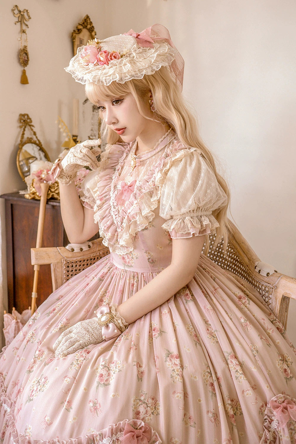 Daydream Rosa Classical rose pattern dress