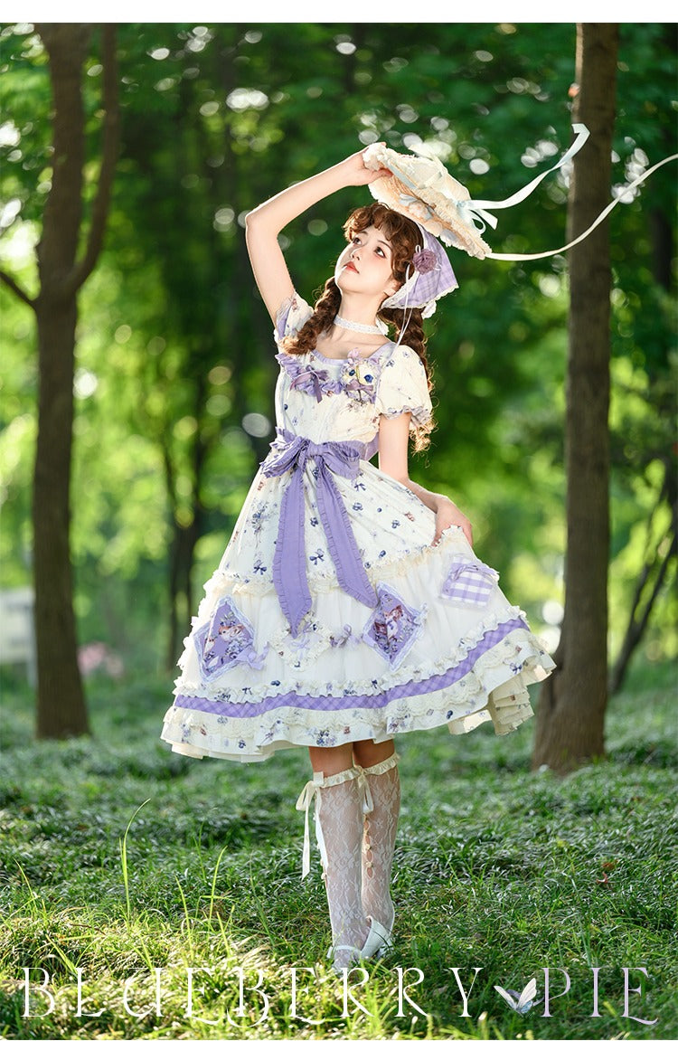 Blueberry Pie Short Sleeve Dress Applique Type
