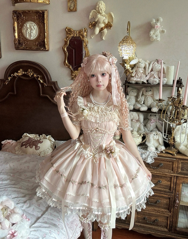 Misty Bloom　花刺繍のミニ丈ジャンパースカート