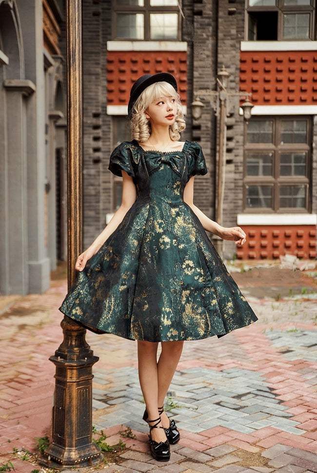 [Pre-orders available until 9/5] Brilliant Years Elegant foil-stamped short dress