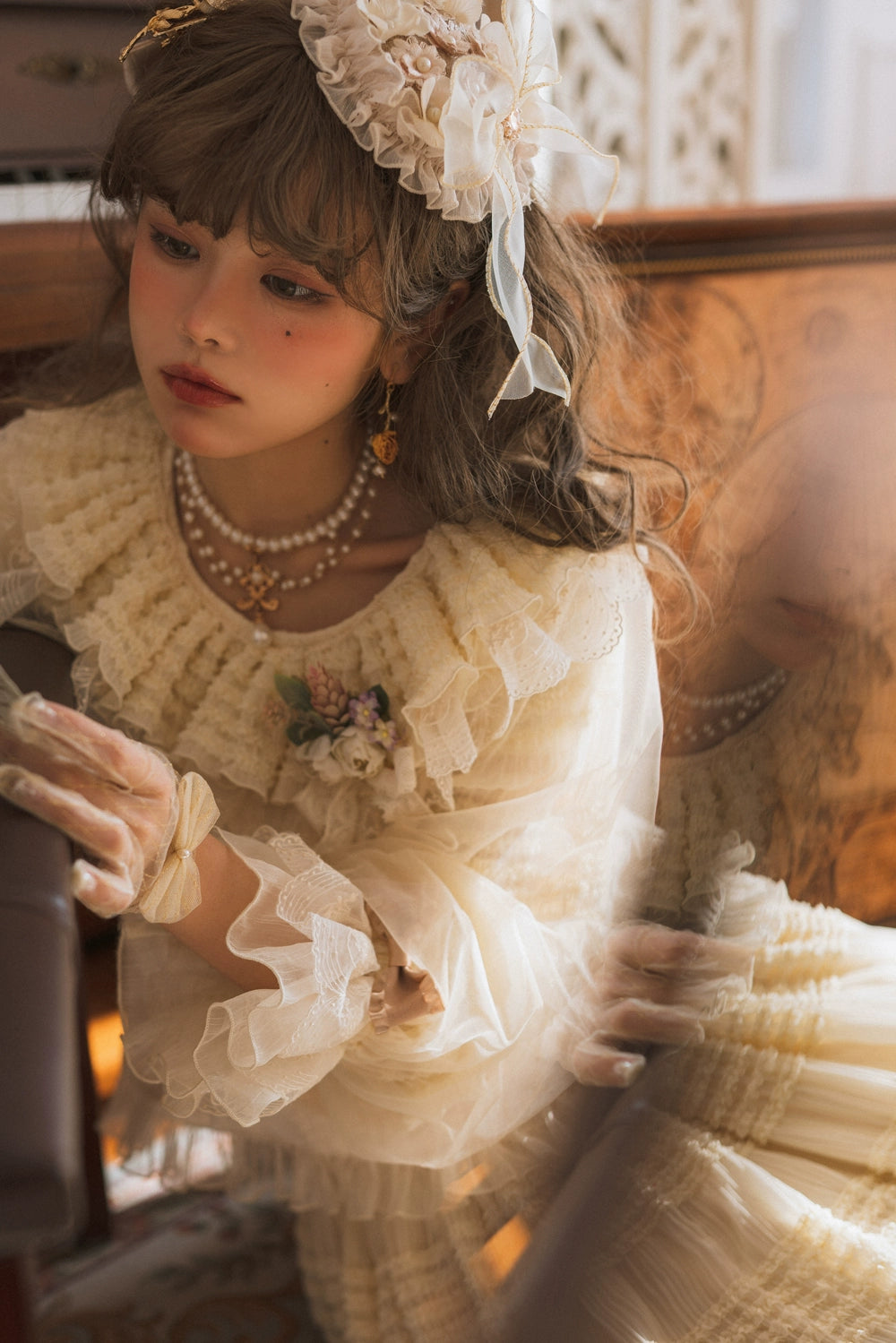 [Pre-orders available until 2/19] Cat Rose Tea Party Ruffled Long Sleeve Blouse