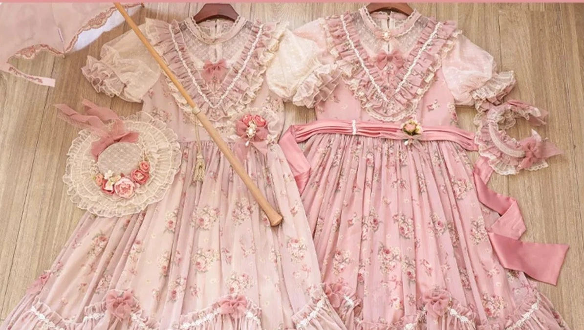Daydream Rosa Classical rose pattern dress