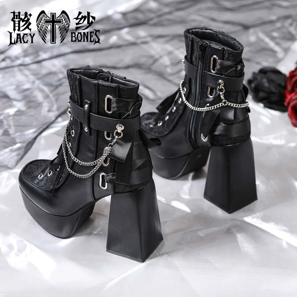 【闇夜のチェーン】ゴシック チェーンスタッズ厚底ショートブーツ