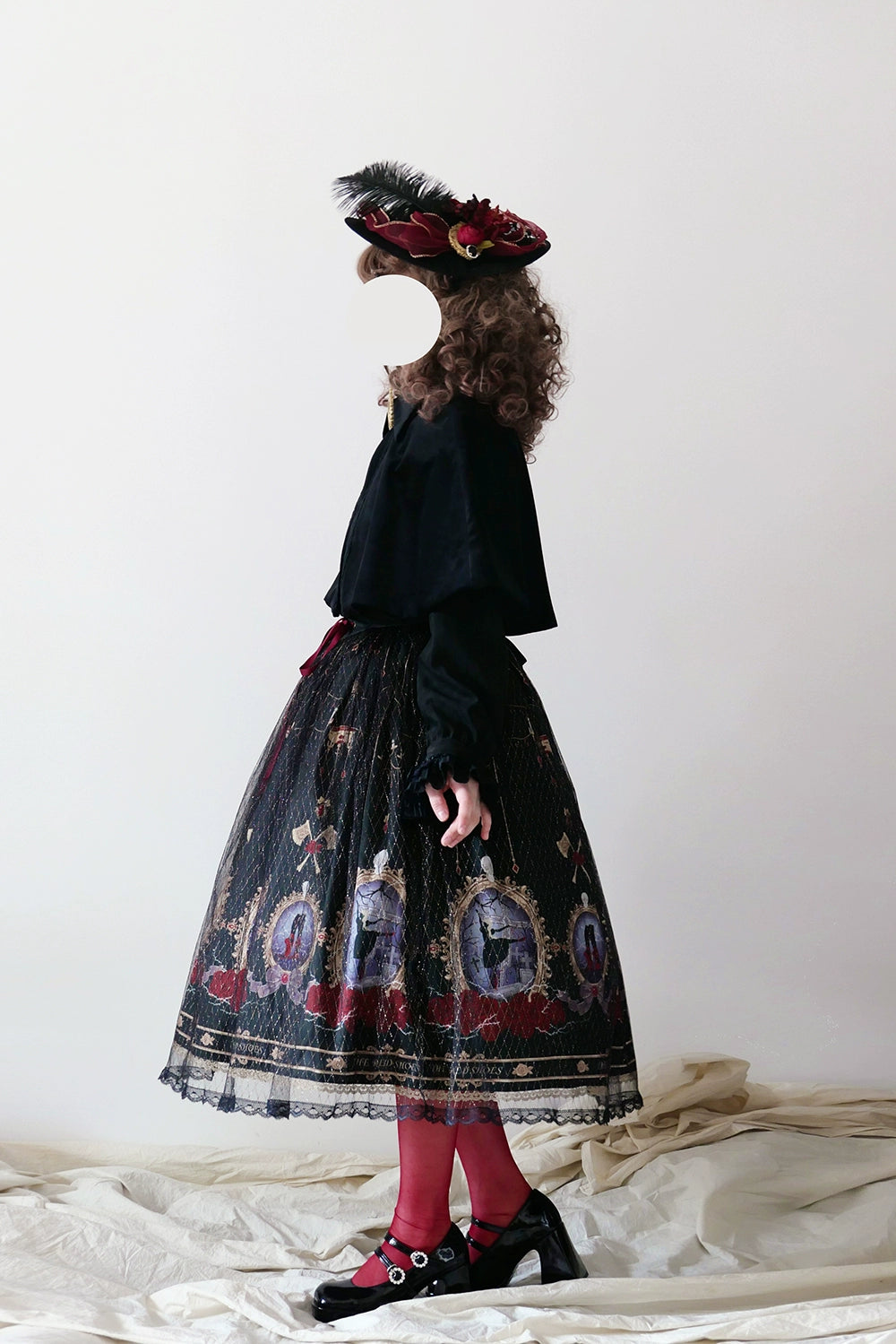 The Red Shoes Gothic Lolita Print Jumper Skirt