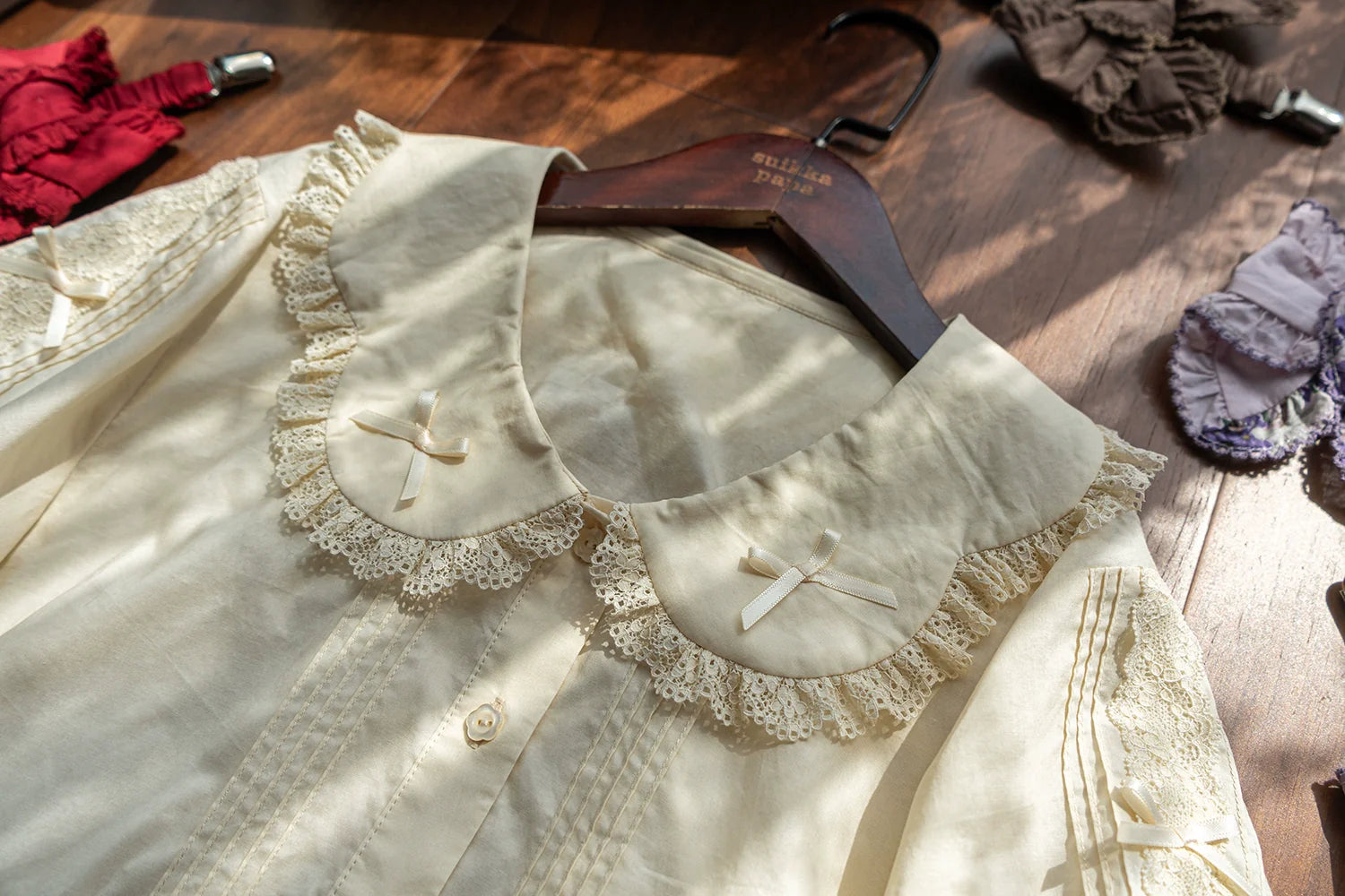 Picnic Basket short sleeve blouse