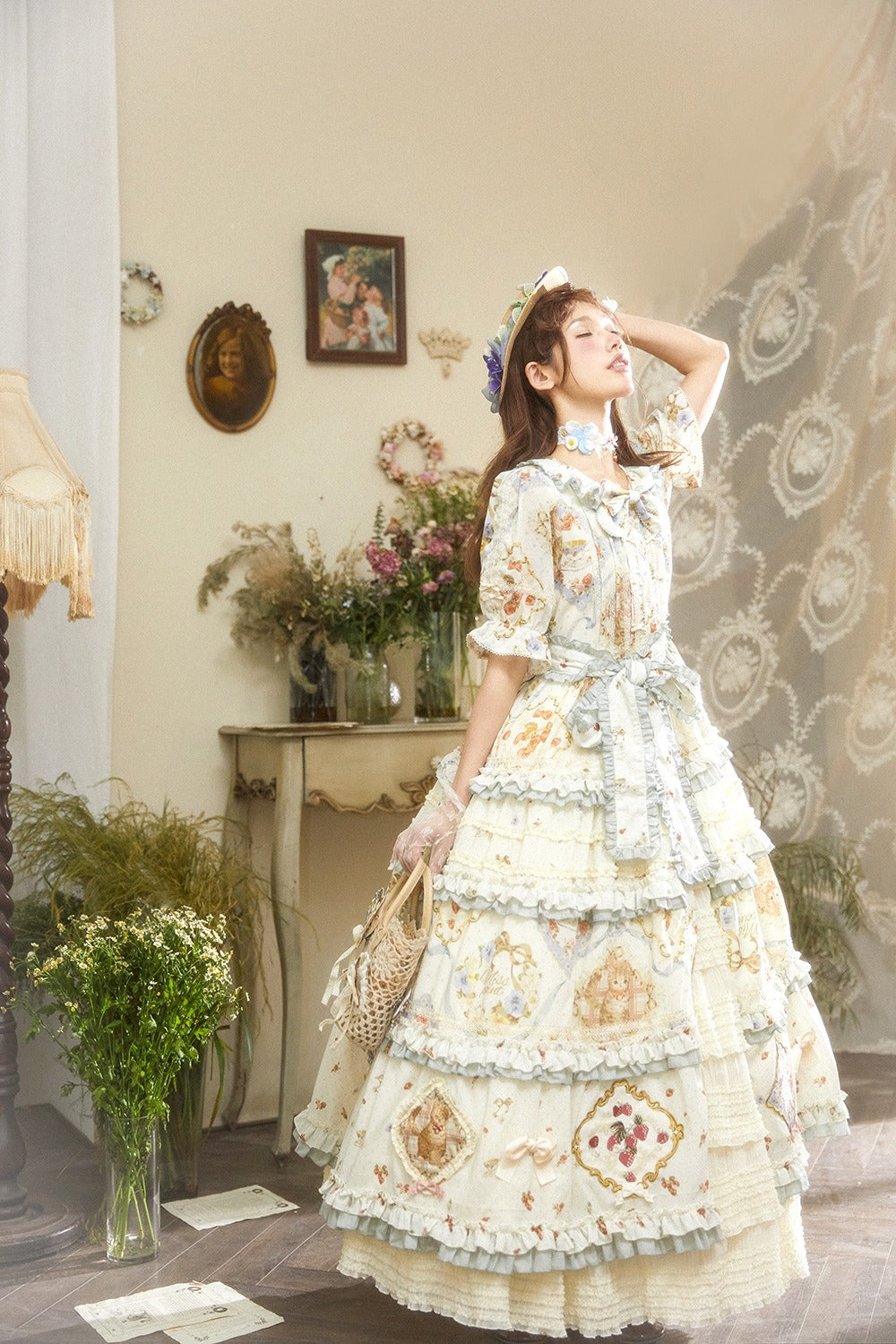 [Pre-orders available until 2/19] Cat Rose Tea Party Luxury Dress