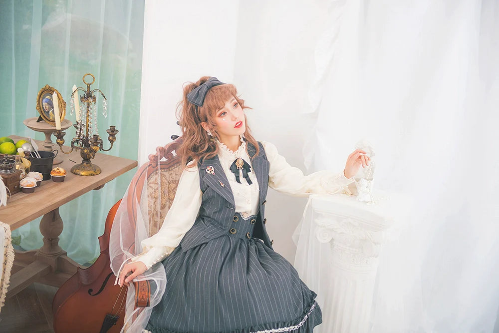 [Pre-order] British Classical Lolita Vertical Striped Vest
