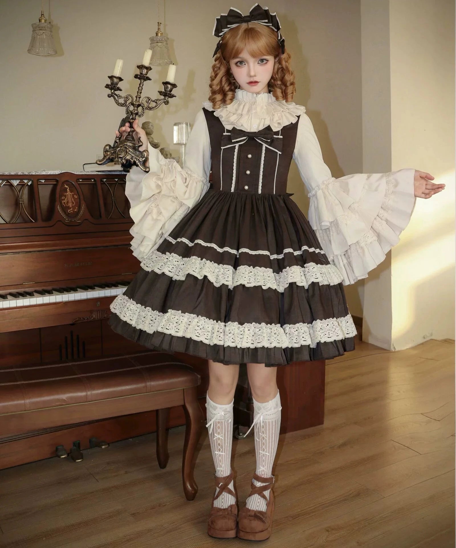 [Pre-orders available until 12/12] Caramel Doll lace jumper skirt