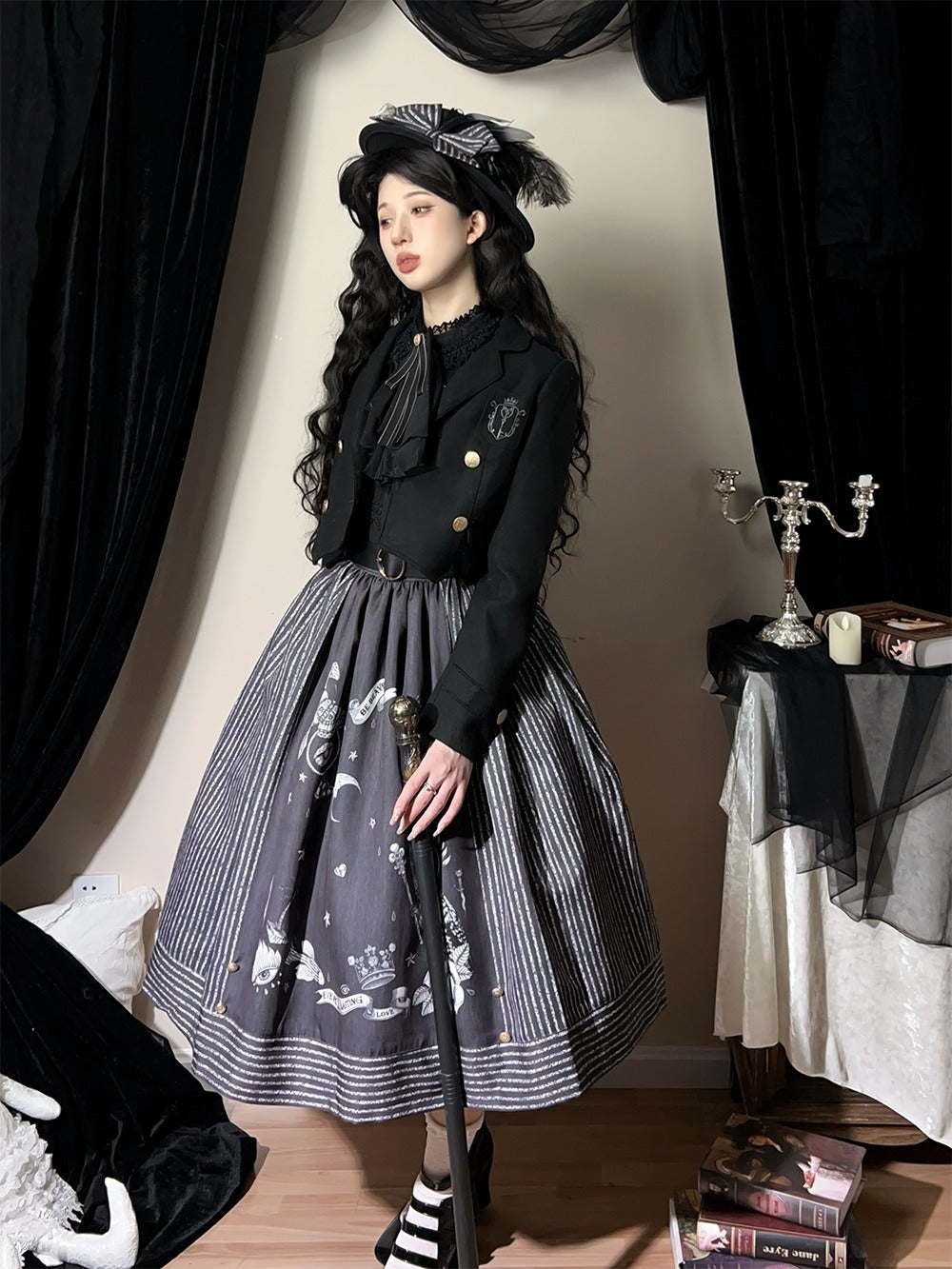 [Pre-orders available until 11/4] Magician Classical Skirt