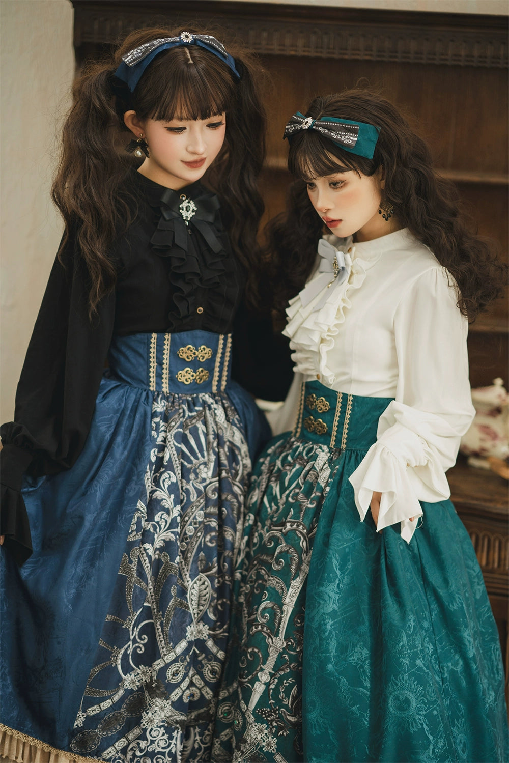 [Pre-orders available until 12/12] Eye of Horus Print Skirt, Corset Type