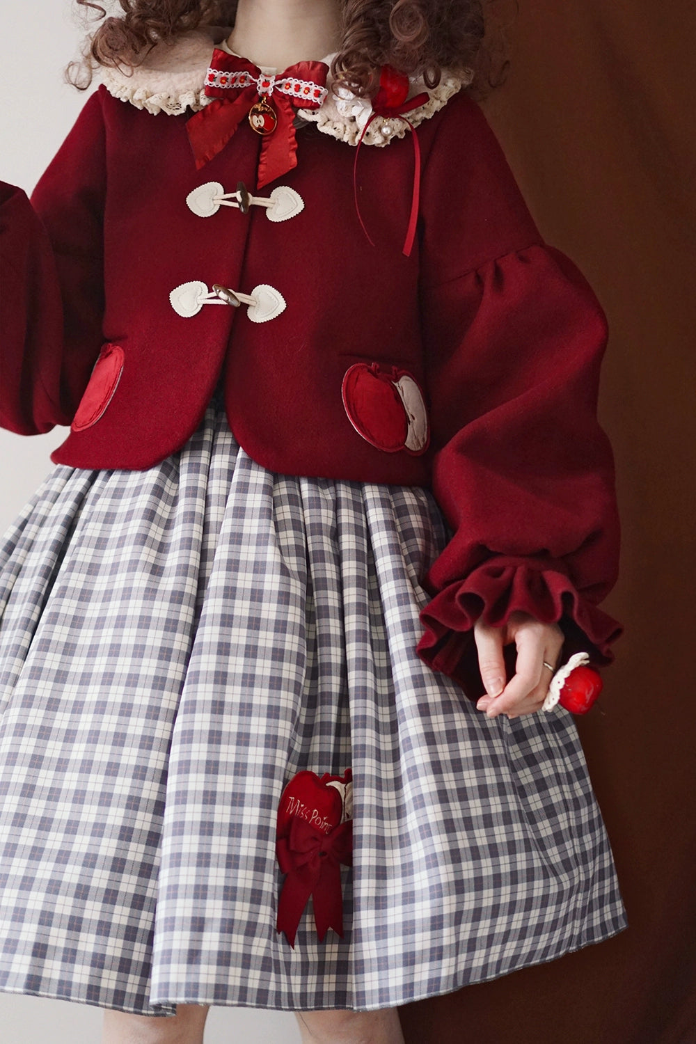 [Pre-order] Apple Garden Short Coat