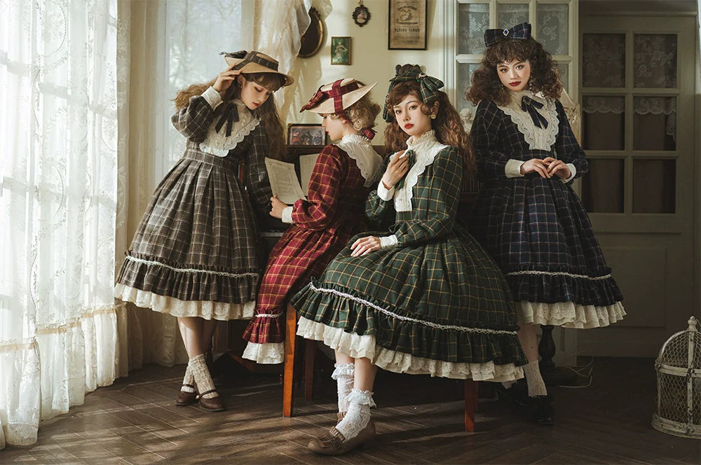 [Pre-order] British Classical Lolita Warm Check Dress