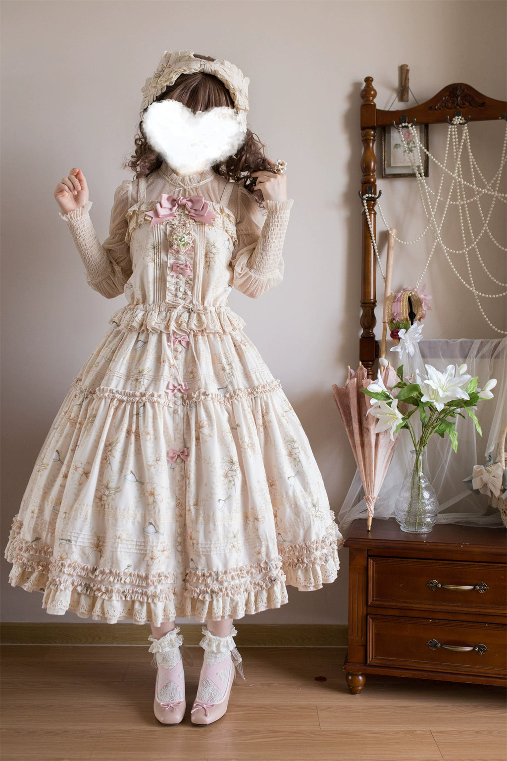 Lily and Wind Classical Print Skirt and Top