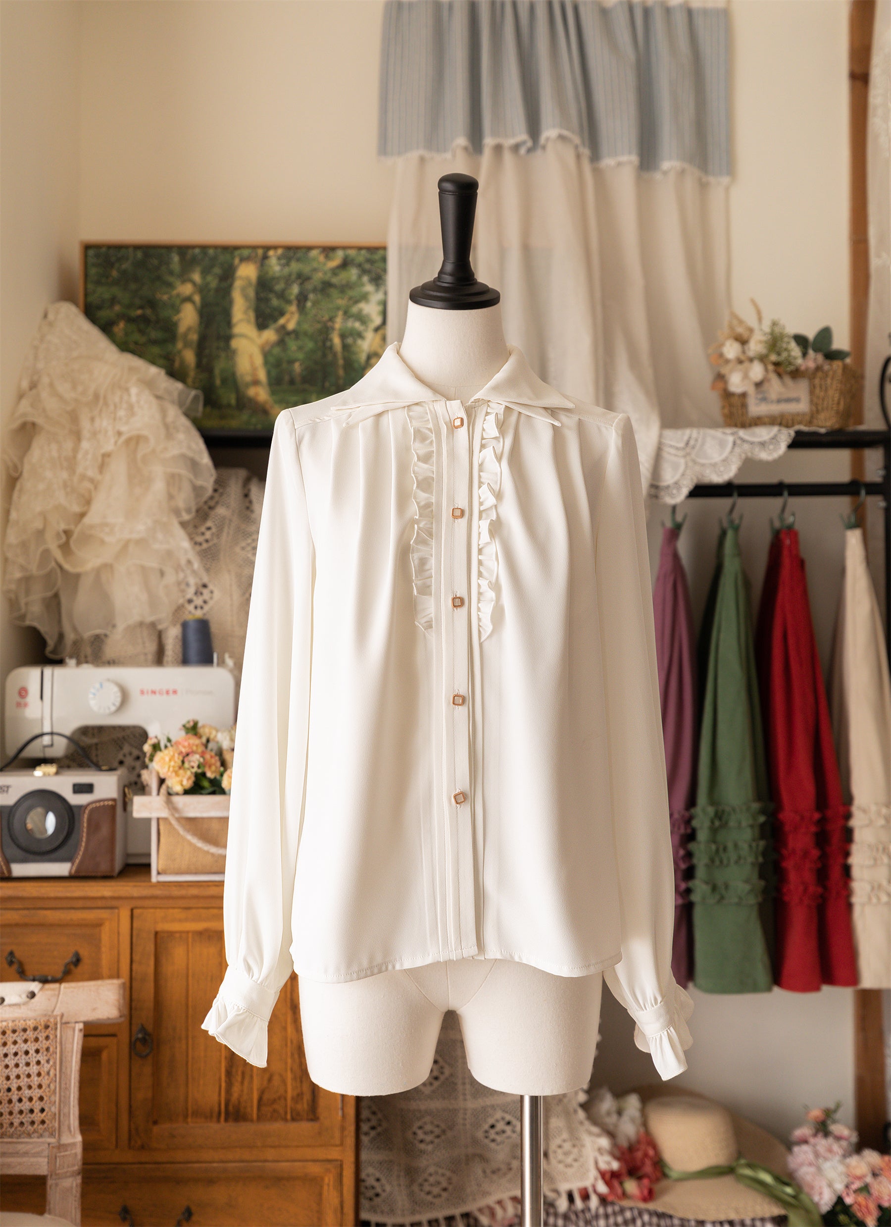 [Pre-order] Forest Basket 4.0 Double Color Frill Blouse [20% off when purchased together]