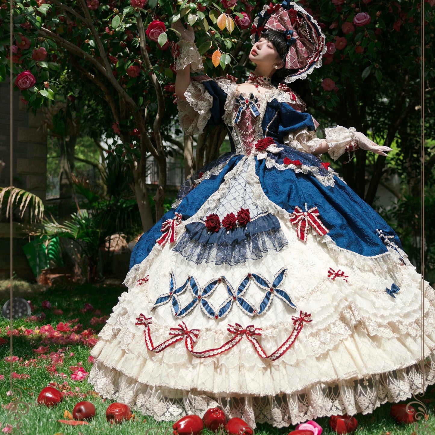 【受注予約6/26まで】Mirror Snow White プリンセスロングドレス・ネイビー