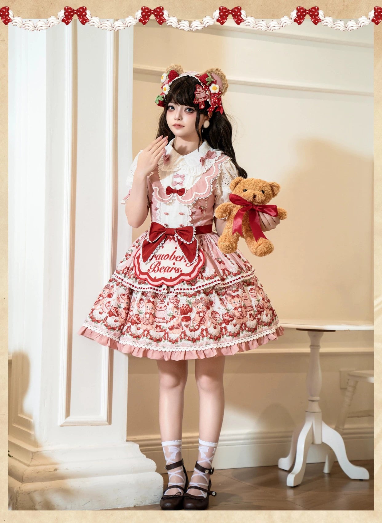 [Pre-orders available until 8/28] Bear Strawberry Garden One-piece dress, 2-piece set