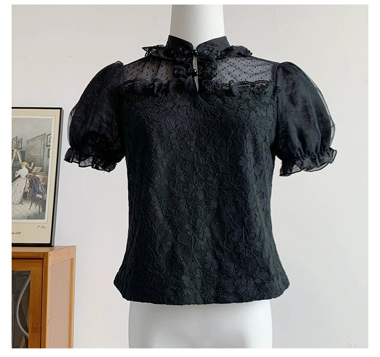 Lace floral blouse with detachable sleeves