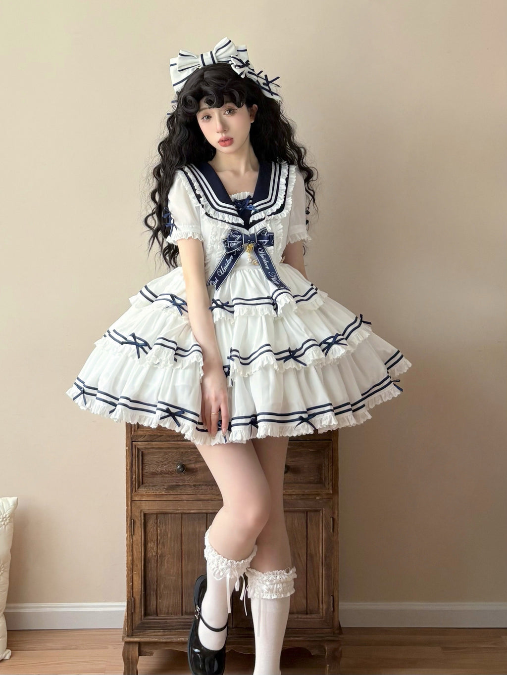 【受注予約4/28まで】セーラー襟と3段フリルの2wayマリンワンピース・ホワイト・ショート丈