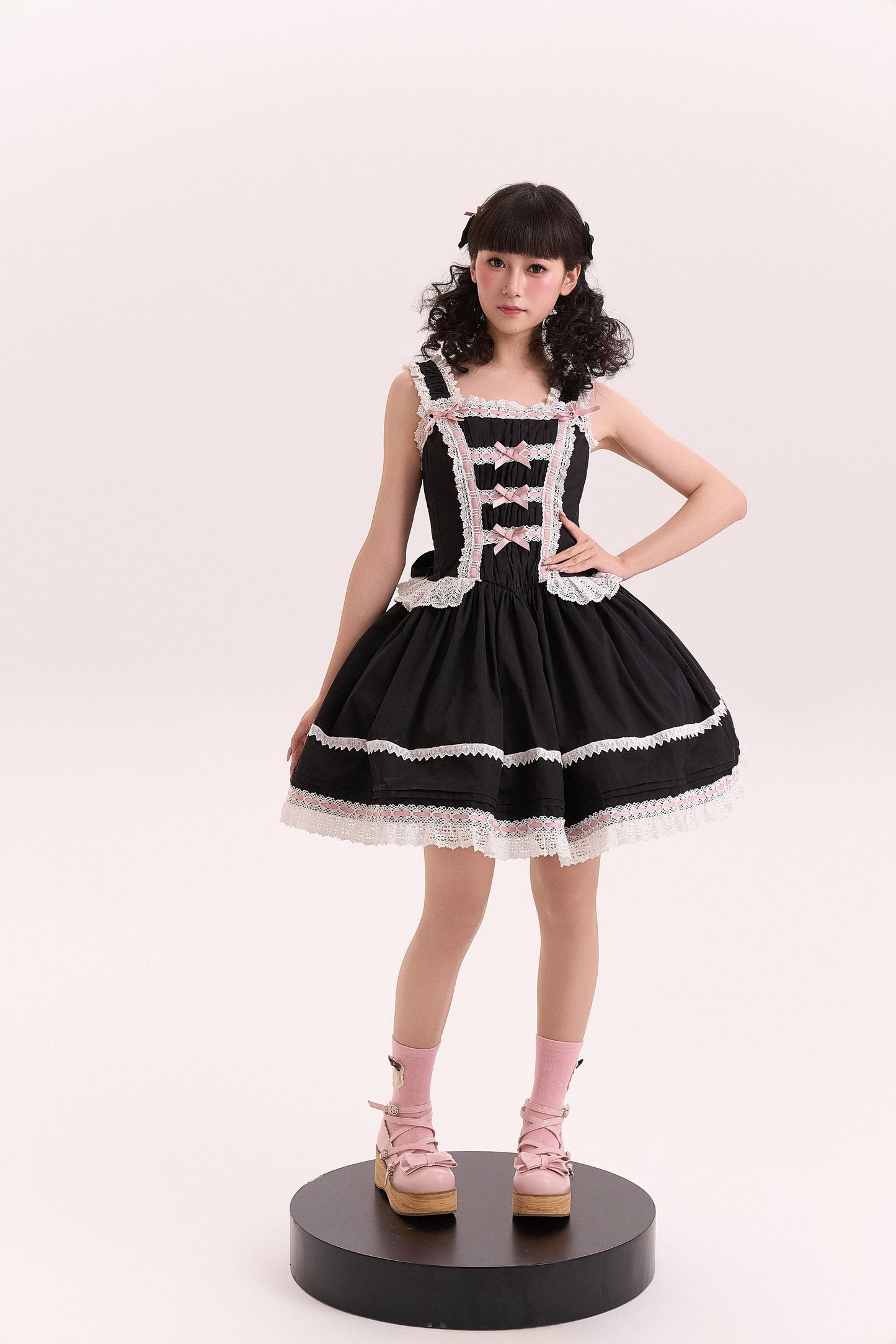 【受注予約5/21まで】Laura's Doll ローウエストジャンパースカート・全4色