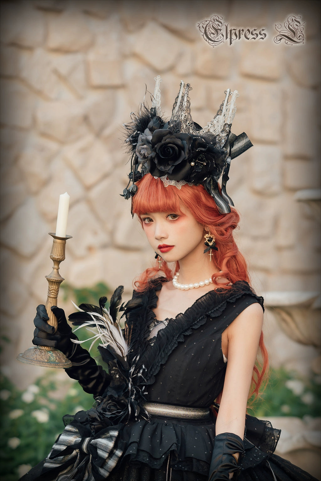 [Only available with simultaneous purchase] Rose Throne hat, arm sleeves and other accessories