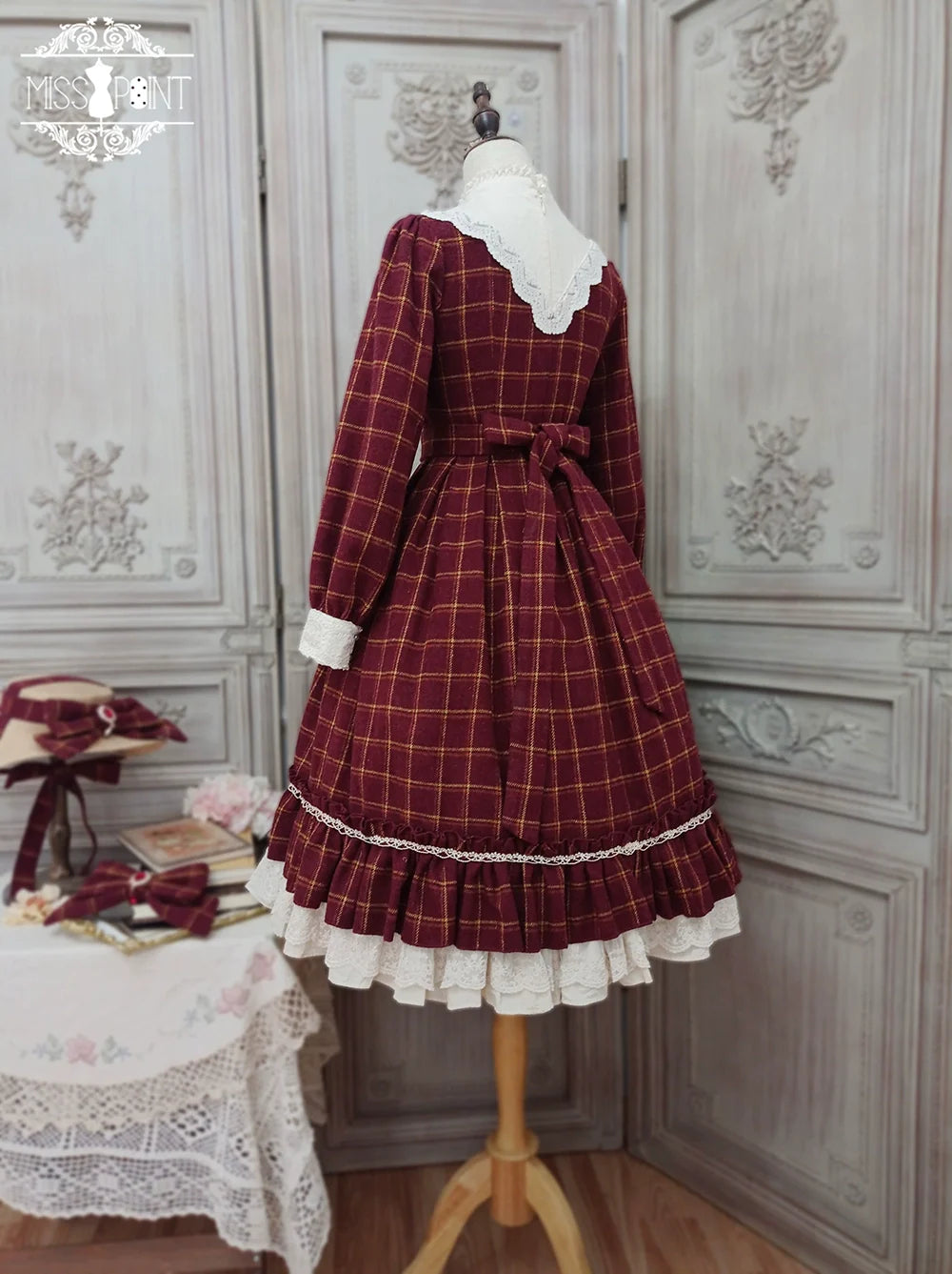 [Pre-order] British Classical Lolita Warm Check Dress
