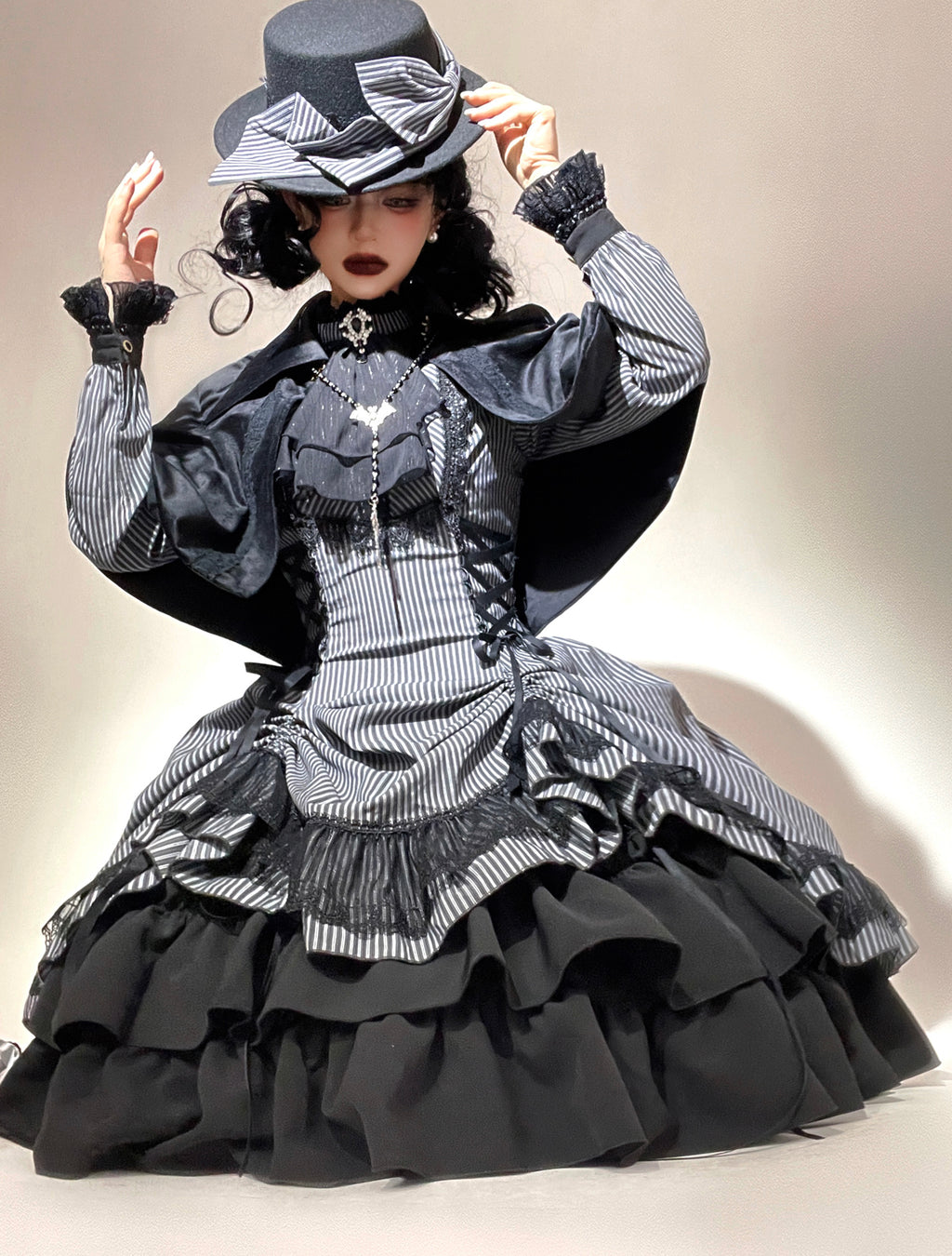 【予約販売】領主貴族のゴスロリ スタンドカラーワンピース 縦縞タイプ・新色