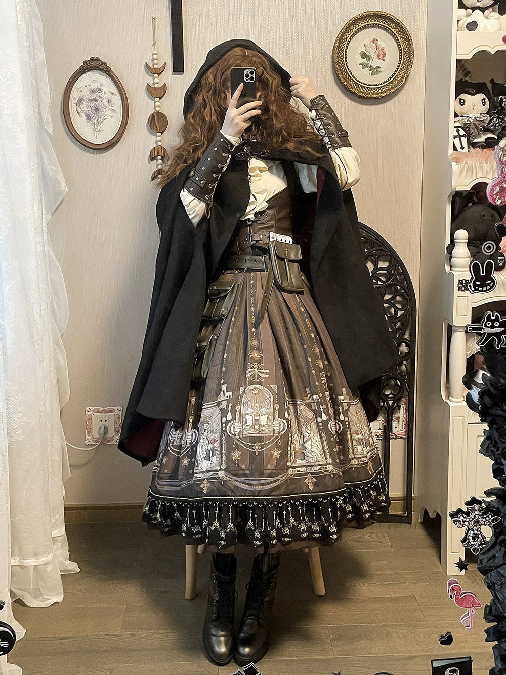 [Pre-order] Demon Hunters Long Cape