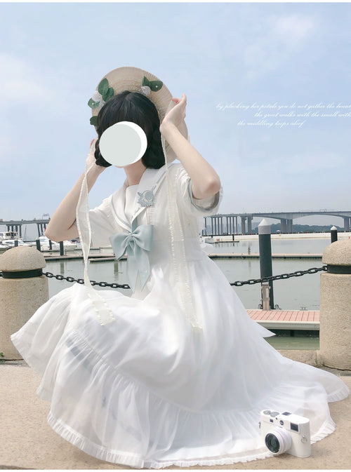 Blue Sea and Bright Moon シアーエプロン