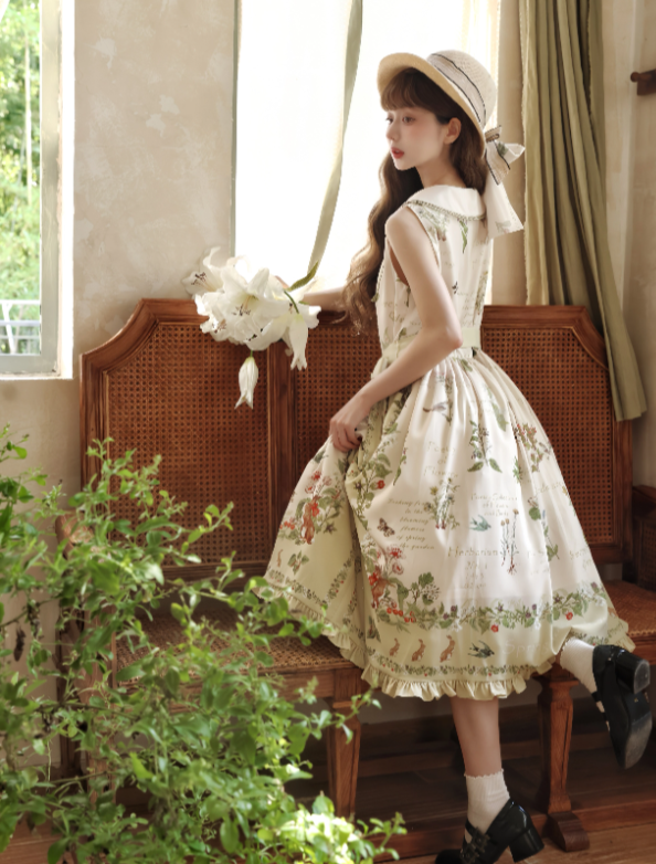 [Pre-orders available until 10/13] Secret Garden Green Floral Jumper Skirt