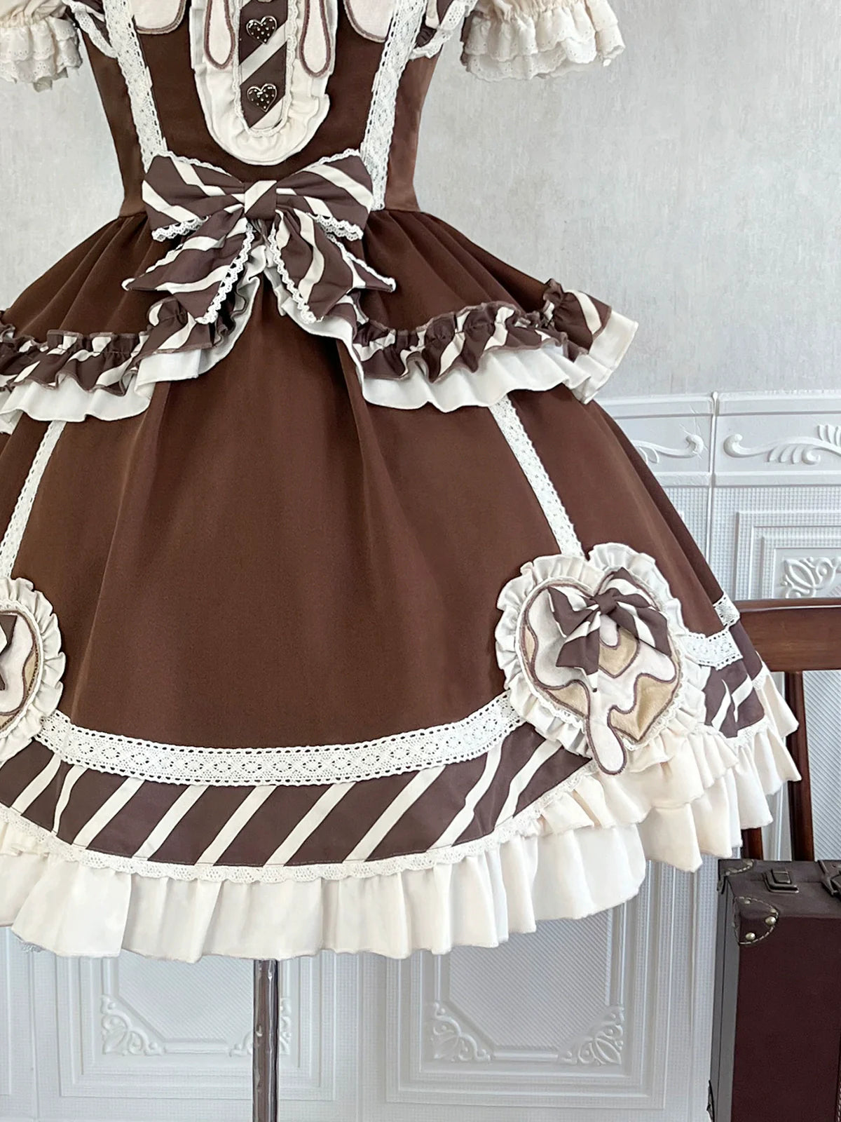 White &amp; milk chocolate jumper skirt and blouse